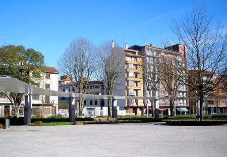 Aumenta el uso del euskera en Amorebieta-Etxano Amorebieta Etxano kale neurketak