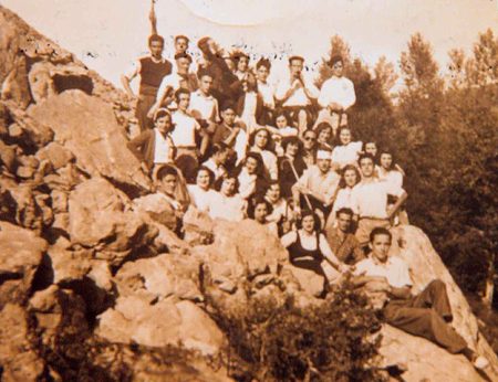 Ganguren Mendi Taldeko lehen bazkideak 1945. urtean