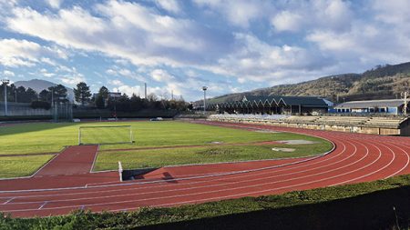 Mejoras en la pista de atletismo de Artunduaga Pista 1
