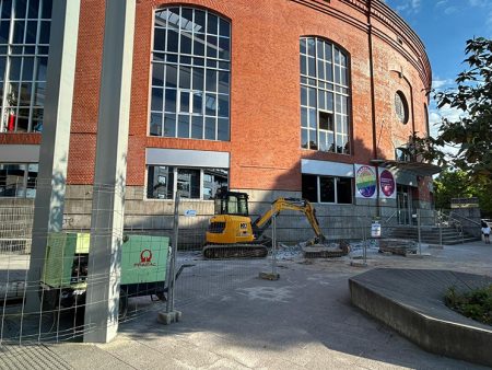 Arranca la obra de la nueva rampa para acceder al Centro Nafarroa Nafarroa Zentroko irisgarritasuna hobetzeko lanak