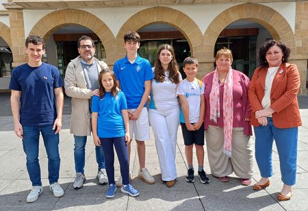 Sociedad Deportiva Amorebieta y Karmelitak Amorebieta-Etxano, pregoneros de fiestas Pregoilariak 2025