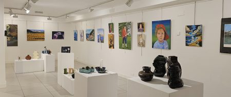 Muestra de los talleres de arte municipales exposicion