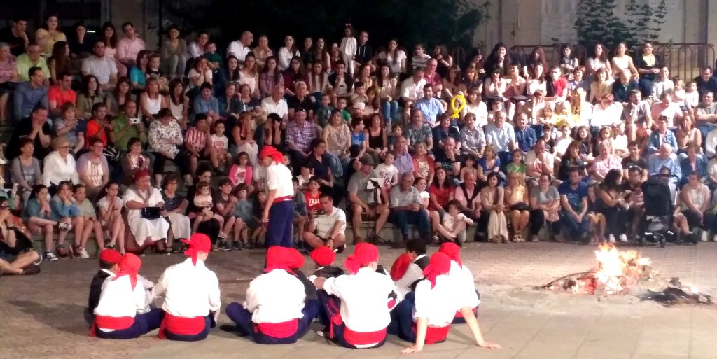 Una noche víspera de San Juan en Galdakao. (JOFE)