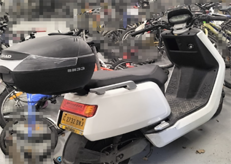 Licitación para la subasta de un ciclomotor eléctrico ziklomotor elektriko baten lizitazioa
