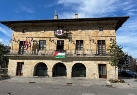 Declaración Institucional de apoyo a Palestina por el paso de La Vuelta udalapalestinaitzuliaweb