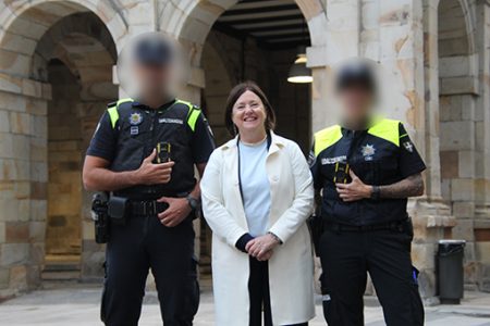 Dispositivo conjunto entre Udaltzaingoa y Ertzaintza y cámaras corporales en fiestas Segurtasuna indartu 2