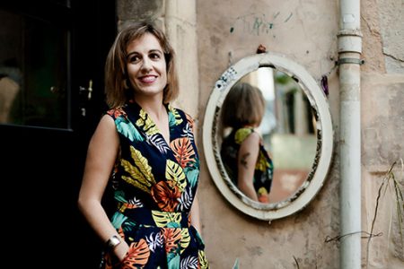 “Hay que meterse en terrenos que no controles, donde lo moralmente aceptable no se vea claro” KATIXA