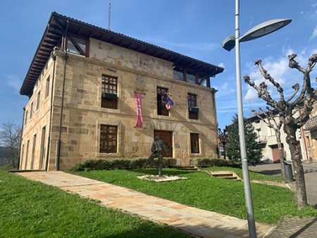 Ayuntameinto de Iurreta. (IU)