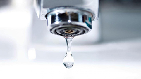 Corte de agua de los barrios adyacentes a la montaña a partir de las 15:00 horas Grifo agua