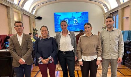 Representantes de los partidos que han apoyado la declaración. (DU)