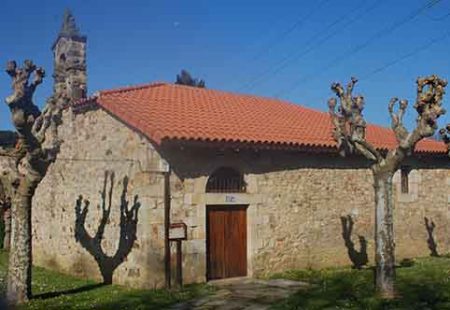 Senderismo desde casa con Izarra en enero Ermita de la Ascensión de Señor en Bekea