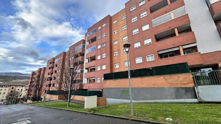 PNV propone un pacto por la vivienda y 14 medidas para garantizar su acceso Pisos