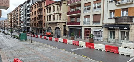 Obras en Juan Bautista Uriarte. (GU)