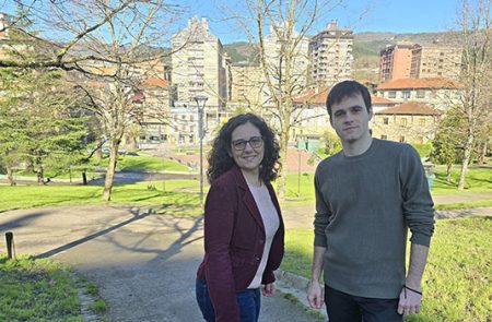 PSE-EE propone crear un Plan de Acción Municipal de Accesibilidad Universal Los representantes del PSE-EE en Galdakao. (PSE)
