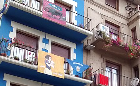 XXVIII edición del concurso de pintura Enrike Renteria Obras durante una cita del concurso. (JOFE)