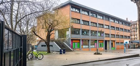 Mejora de Zabalarra Eskola con actuaciones en acústica, puertas y aula de 3 años zabalarra eskola